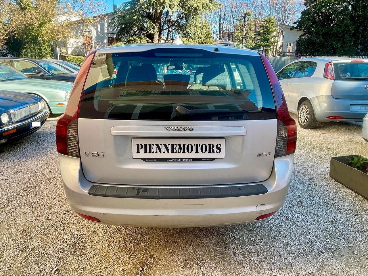 Volvo V50 2.0 D Momentum RESTYLING CINGHIA SOSTITUITA