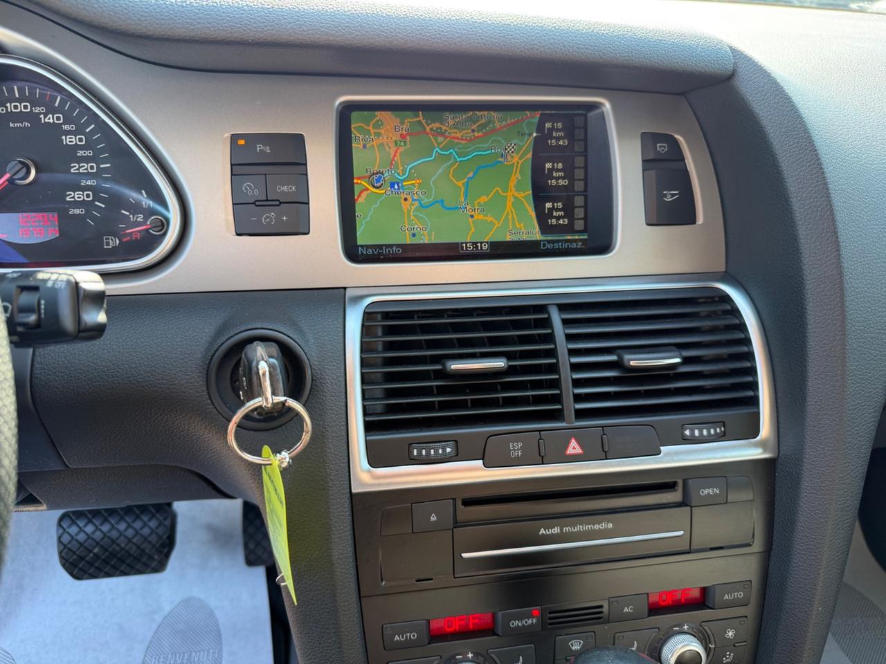 Audi Q7 3.0 TDI 240 CV diesel quattro . EURO6