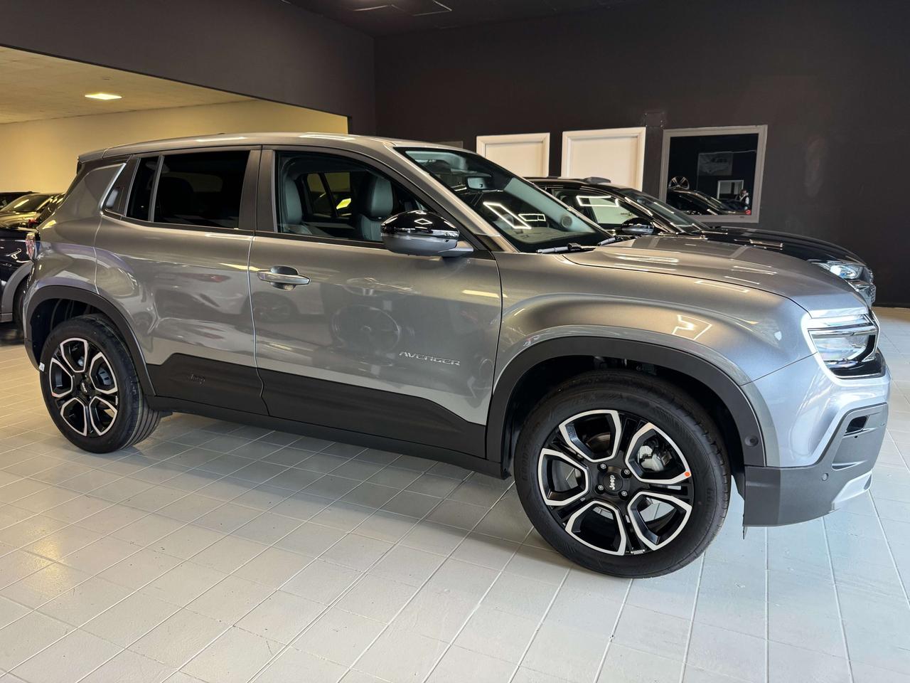 Jeep Avenger Avenger 1.2 turbo Summit fwd 100cv