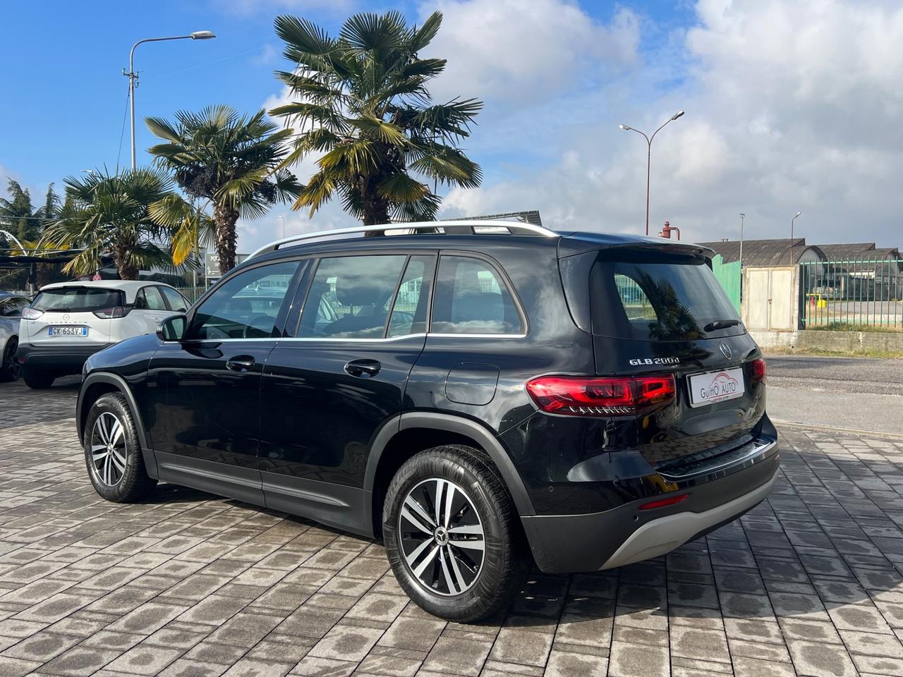 Mercedes-benz GLB 200 d 150cv Business FINANZIABILE