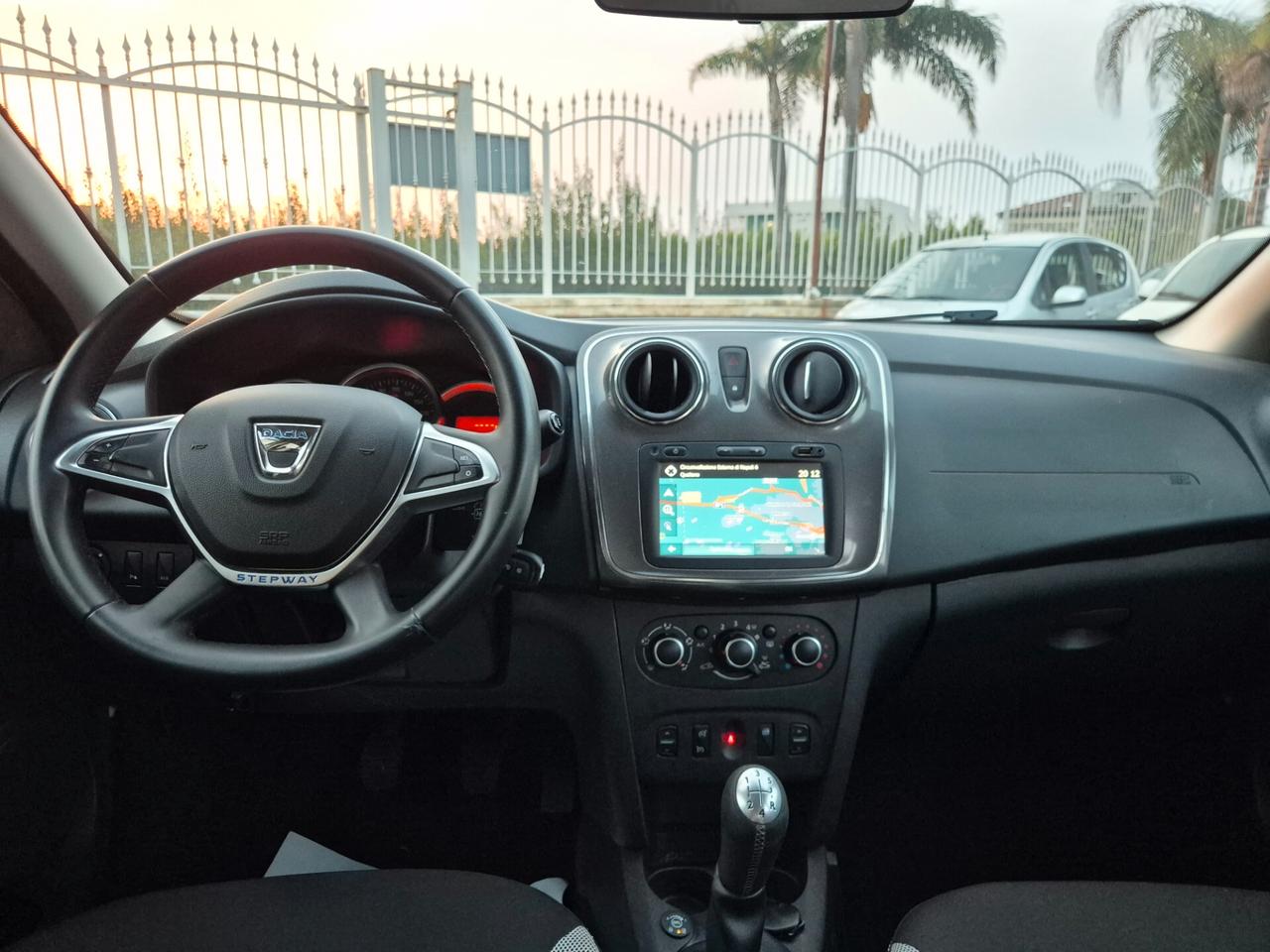 Dacia SANDERO STEPWAY 0.9 TCe TurboGPL 90CV NUOVA 2017