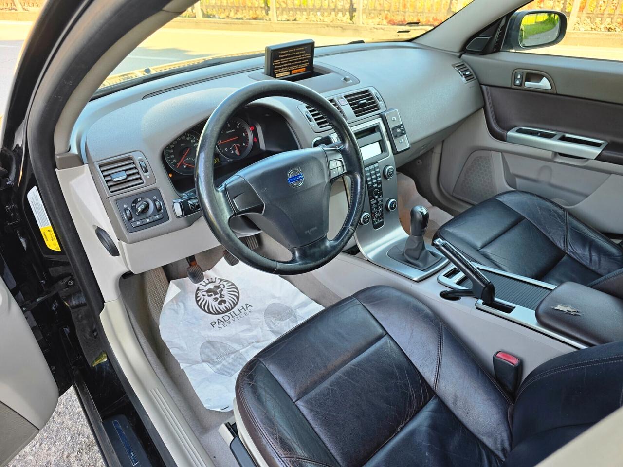 Volvo V50 2.0 D 6 MARCE - INTERNI IN PELLE