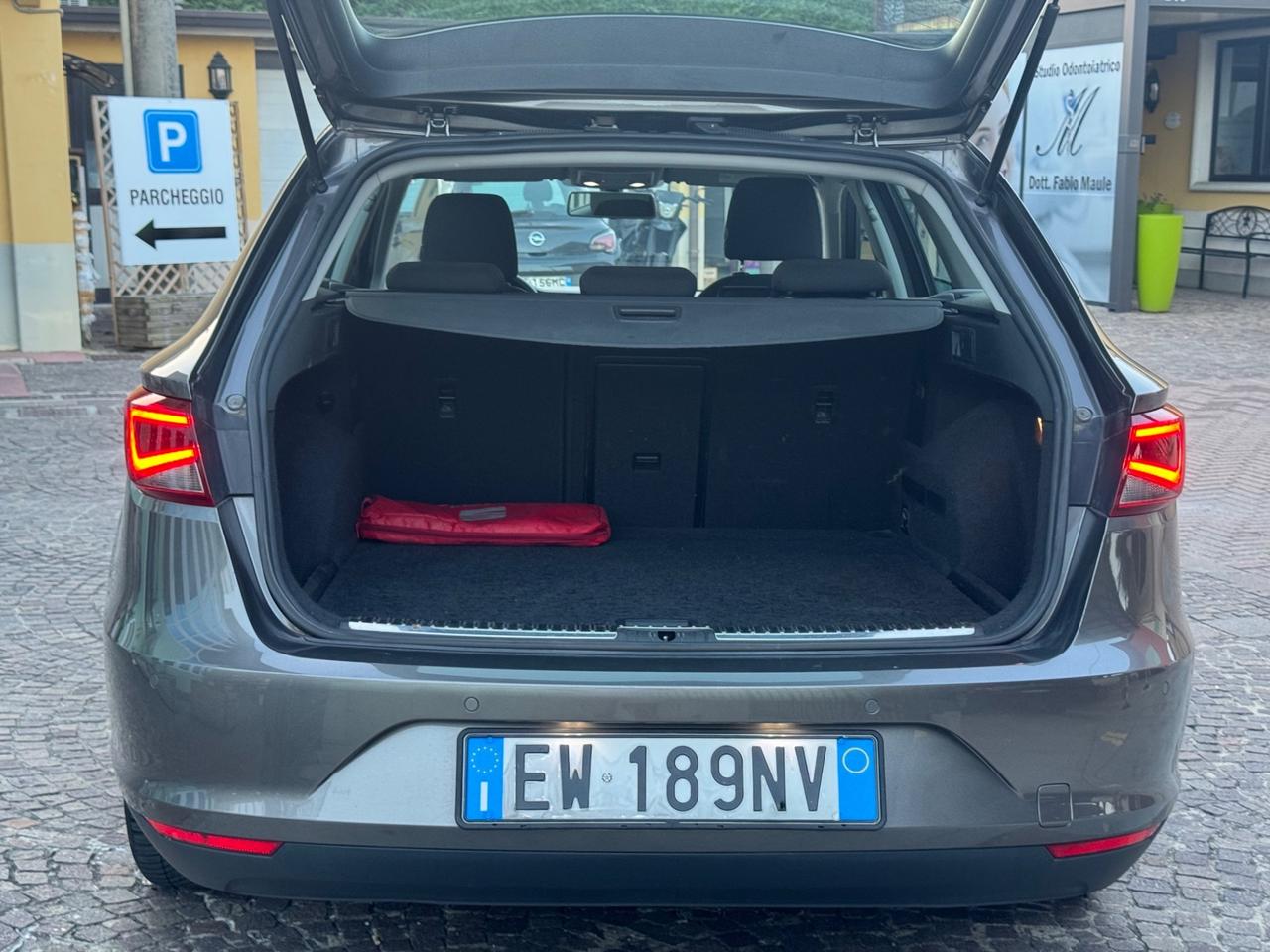 Seat Leon 1.6 TDI 105 CV DSG ST Start/Stop Style
