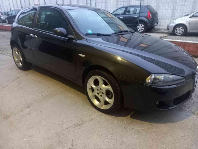 ALFA ROMEO 147 1.6 16V TS 3 porte Progression NEOPATENTATI