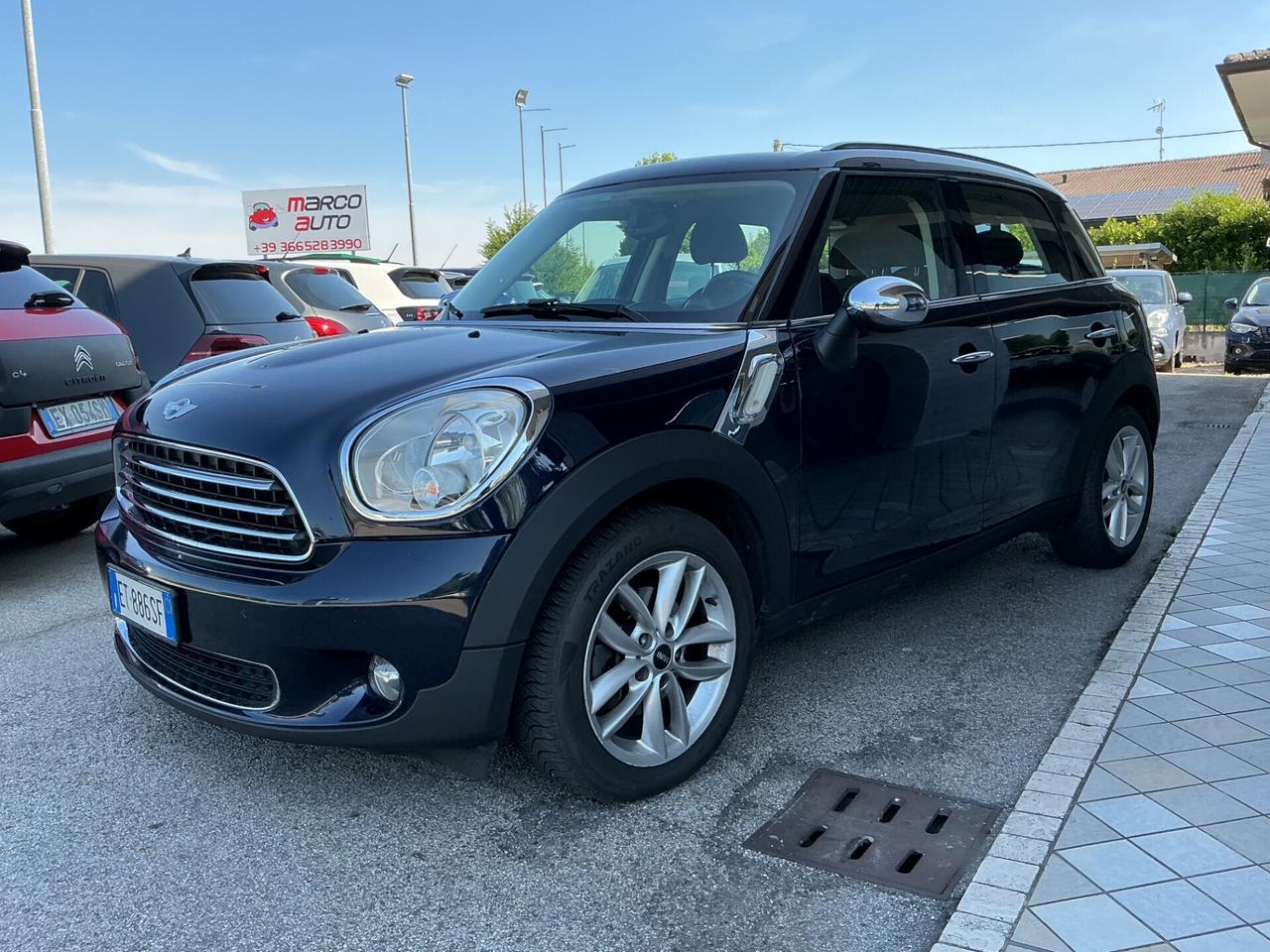 Mini Cooper Countryman 2.0 Diesel Automatica Neopatentati