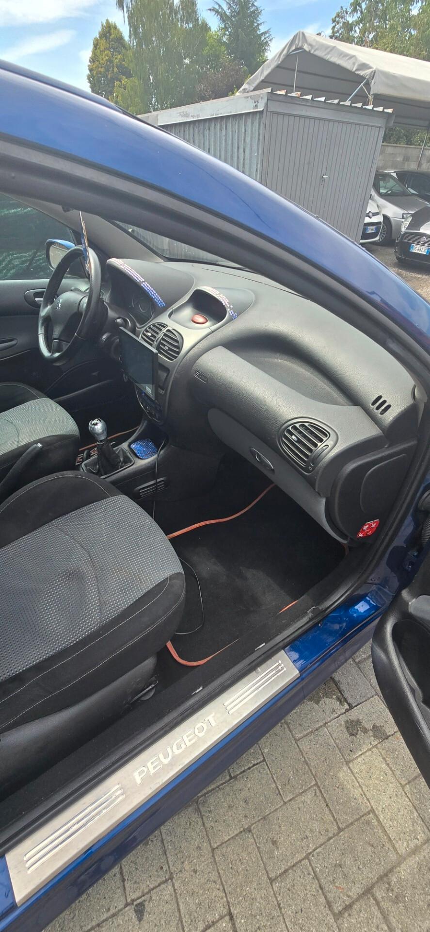 Peugeot 206 1.6 16V CC