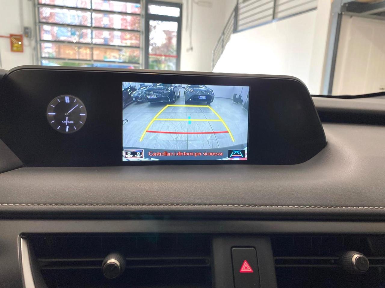 Lexus UX 250h 2.0 Executive 2wd cvt my20