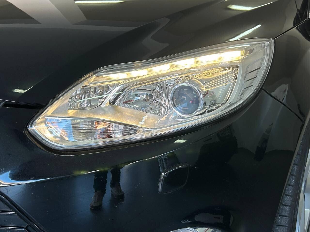 Ford Focus ST PACK - TETTO APRIBILE