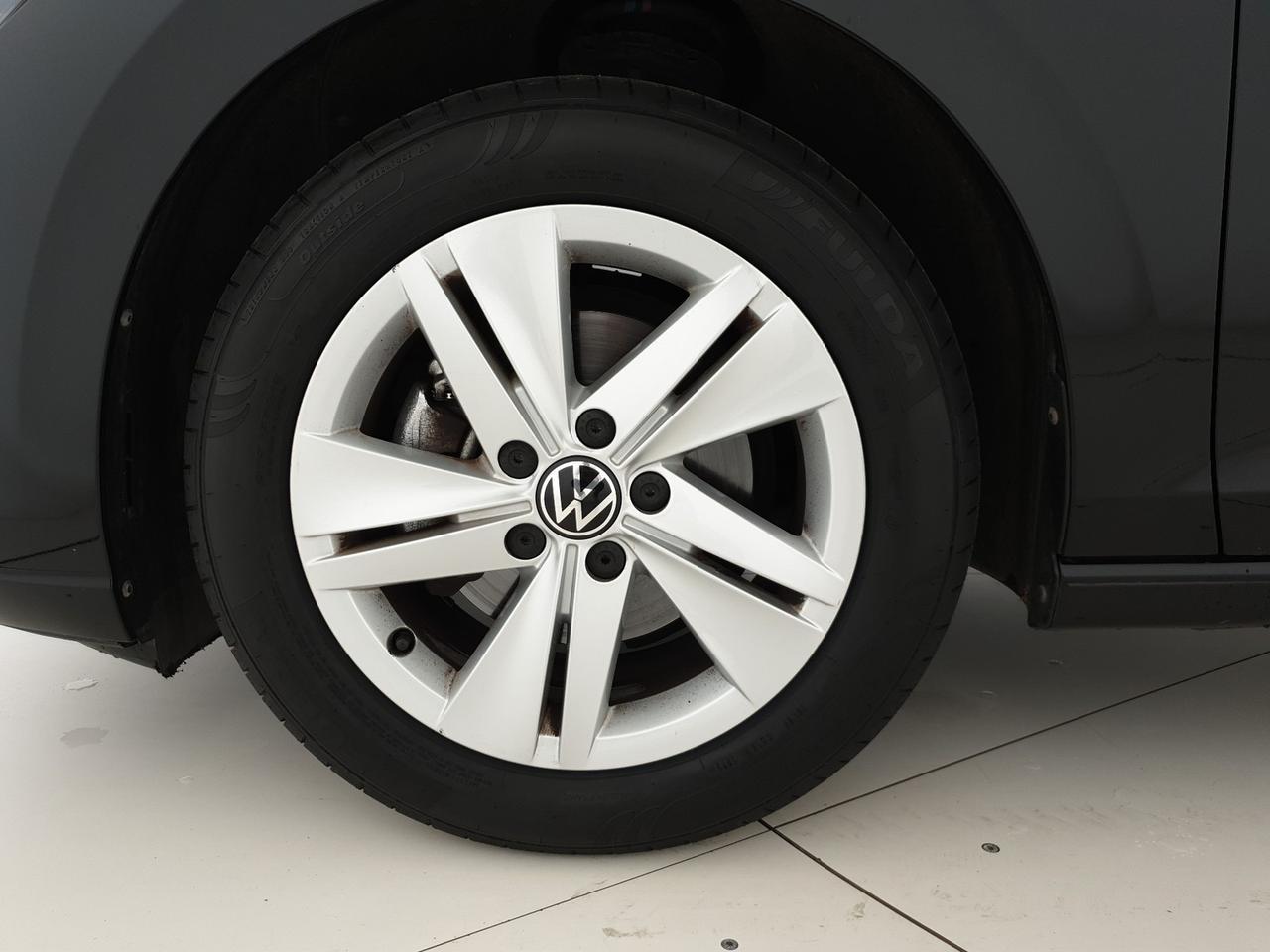 Volkswagen Golf 1.5 tgi life 130cv