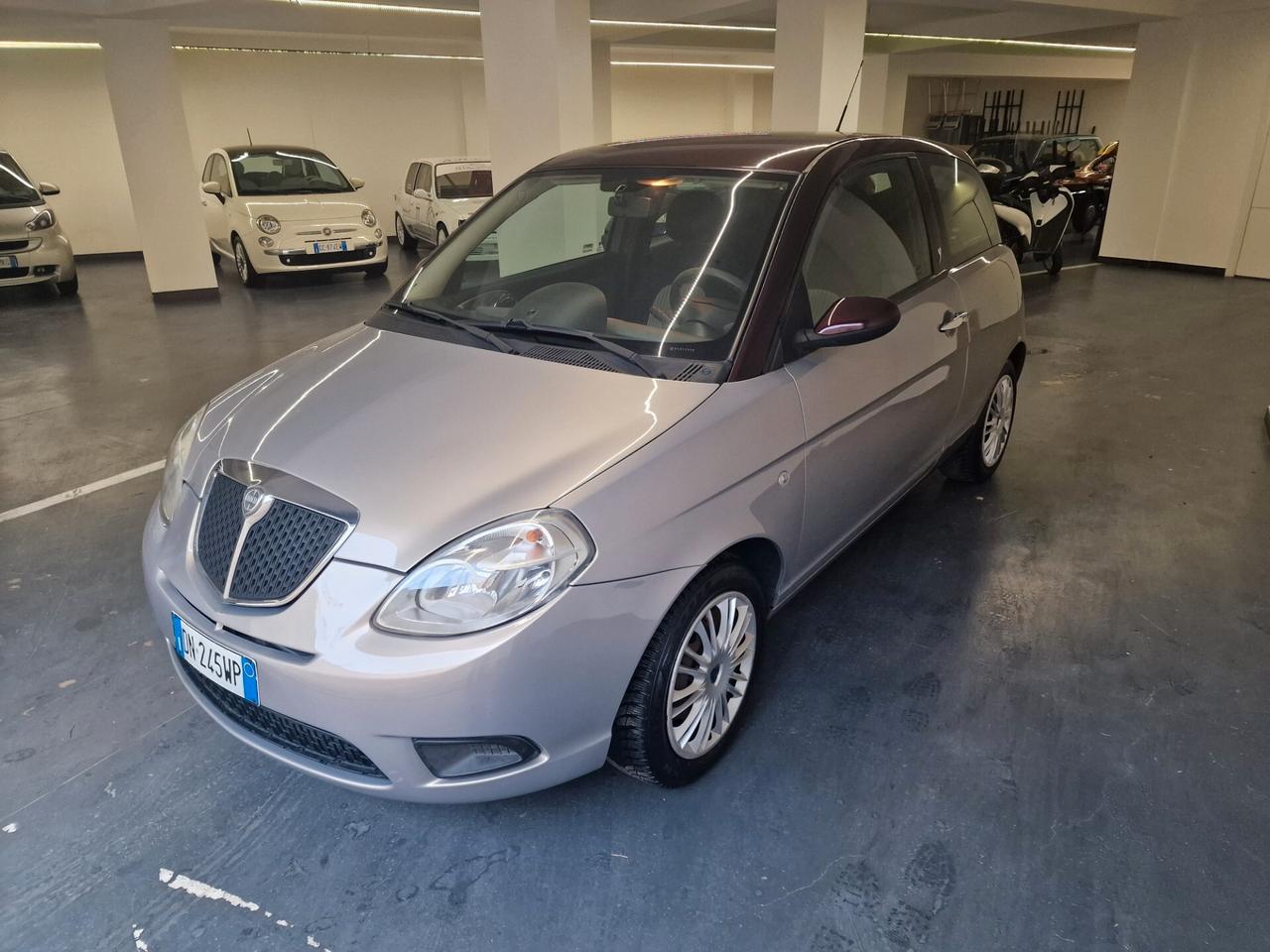 Lancia Ypsilon 1.2 Platino