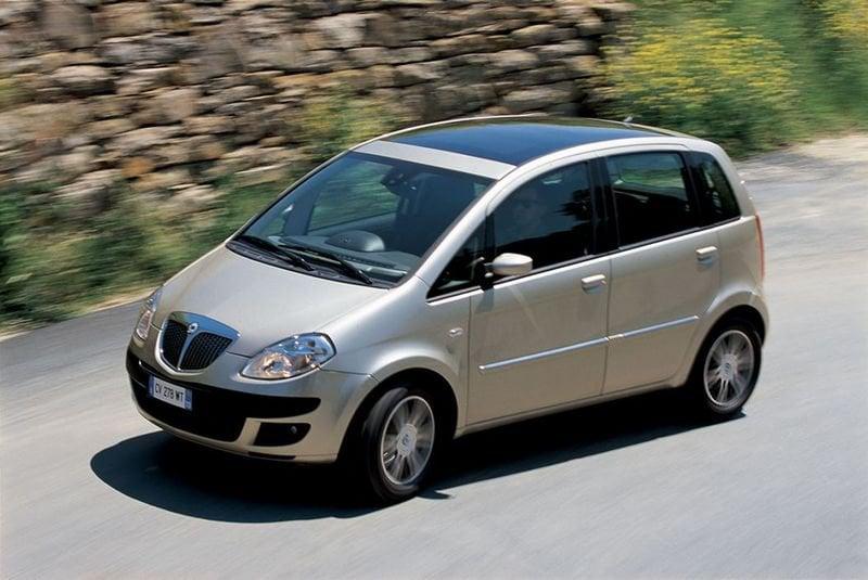 Lancia Musa I 2004 1.9 mjt Oro