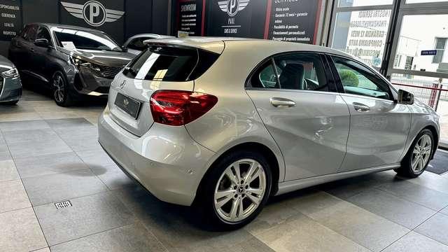 Mercedes-Benz A 180 d 109CV Premium