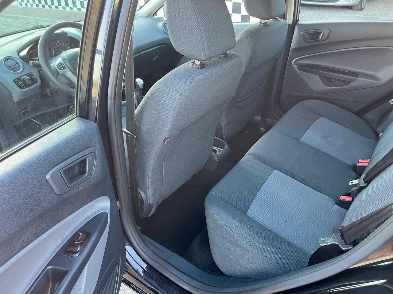 Ford Fiesta 1.4 5 porte Bz.- GPL Titanium Unipro 2011
