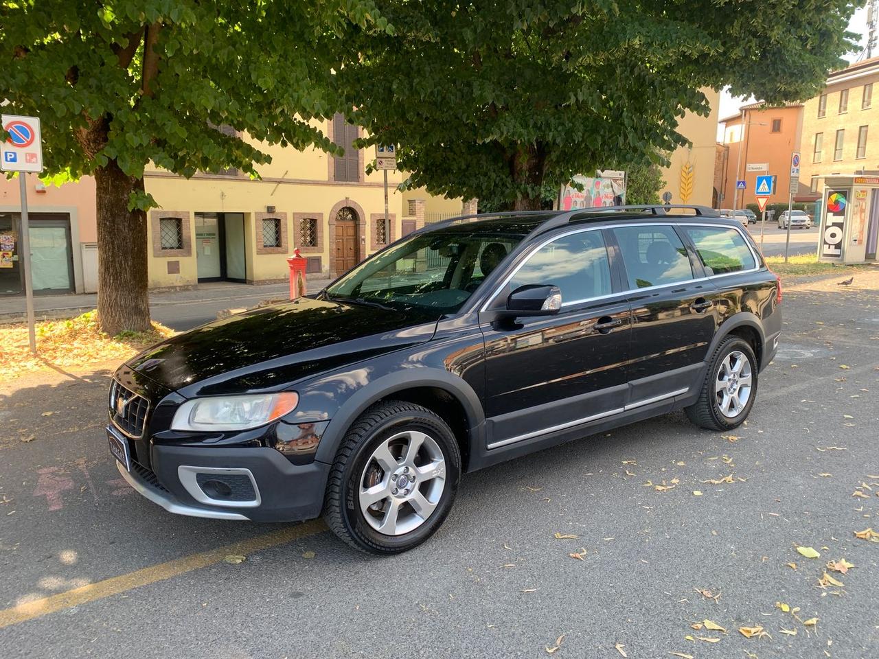 Volvo XC 70 XC70 2.4 D5 Summum #5941