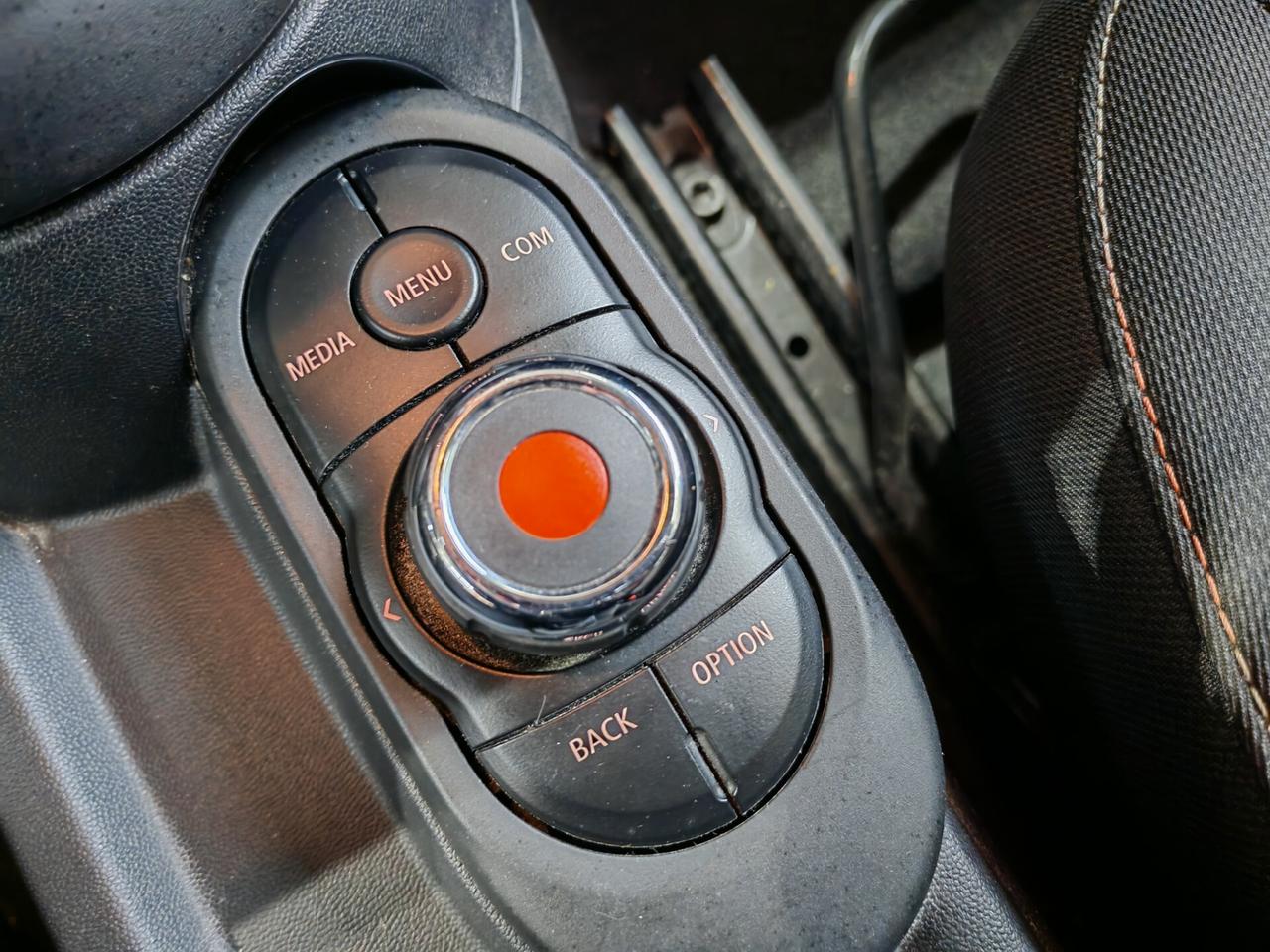 Mini 1.5 One 75 CV Baker Street