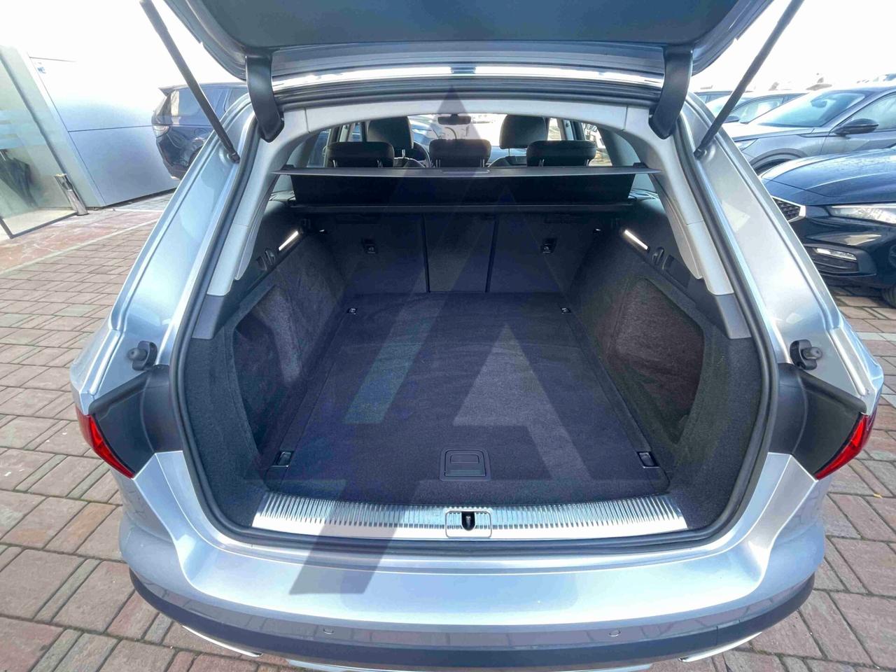 Audi A4 allroad 40 TDI 204 CV S tronic Identity Contrast