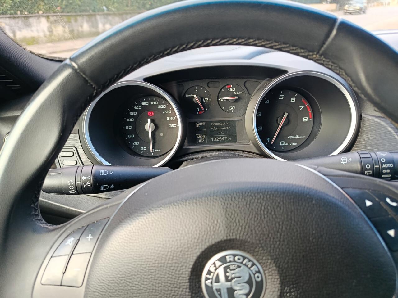 Alfa Romeo Giulietta 1.4 Turbo 120 CV GPL Super