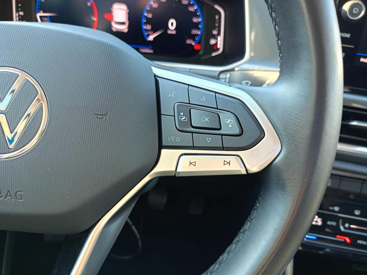 Volkswagen T-Roc 1.0 81 kw ITALIANA