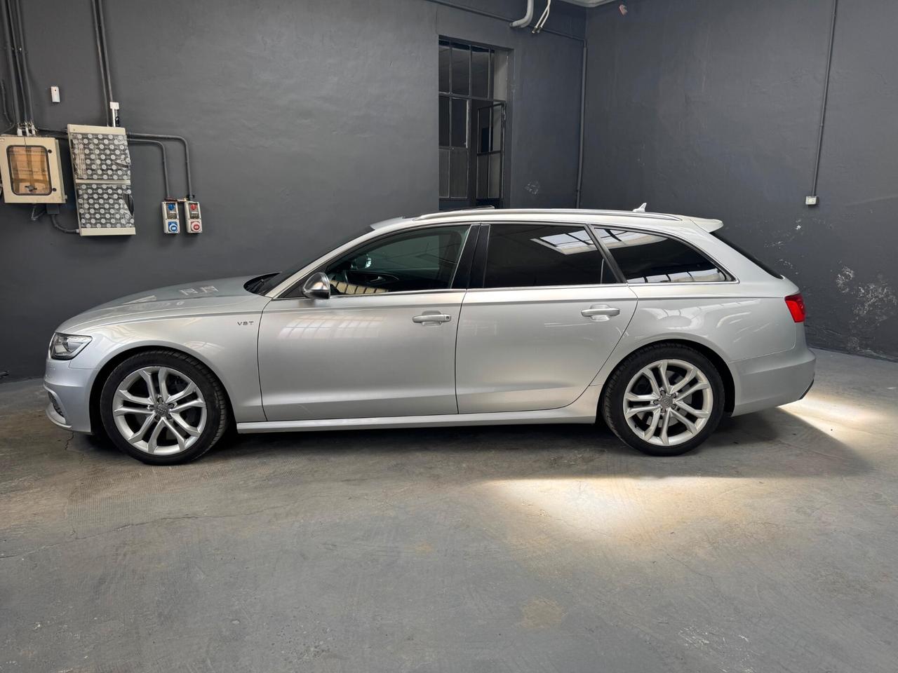 Audi A6 S6 Avant 4.0 TFSI quattro S tronic