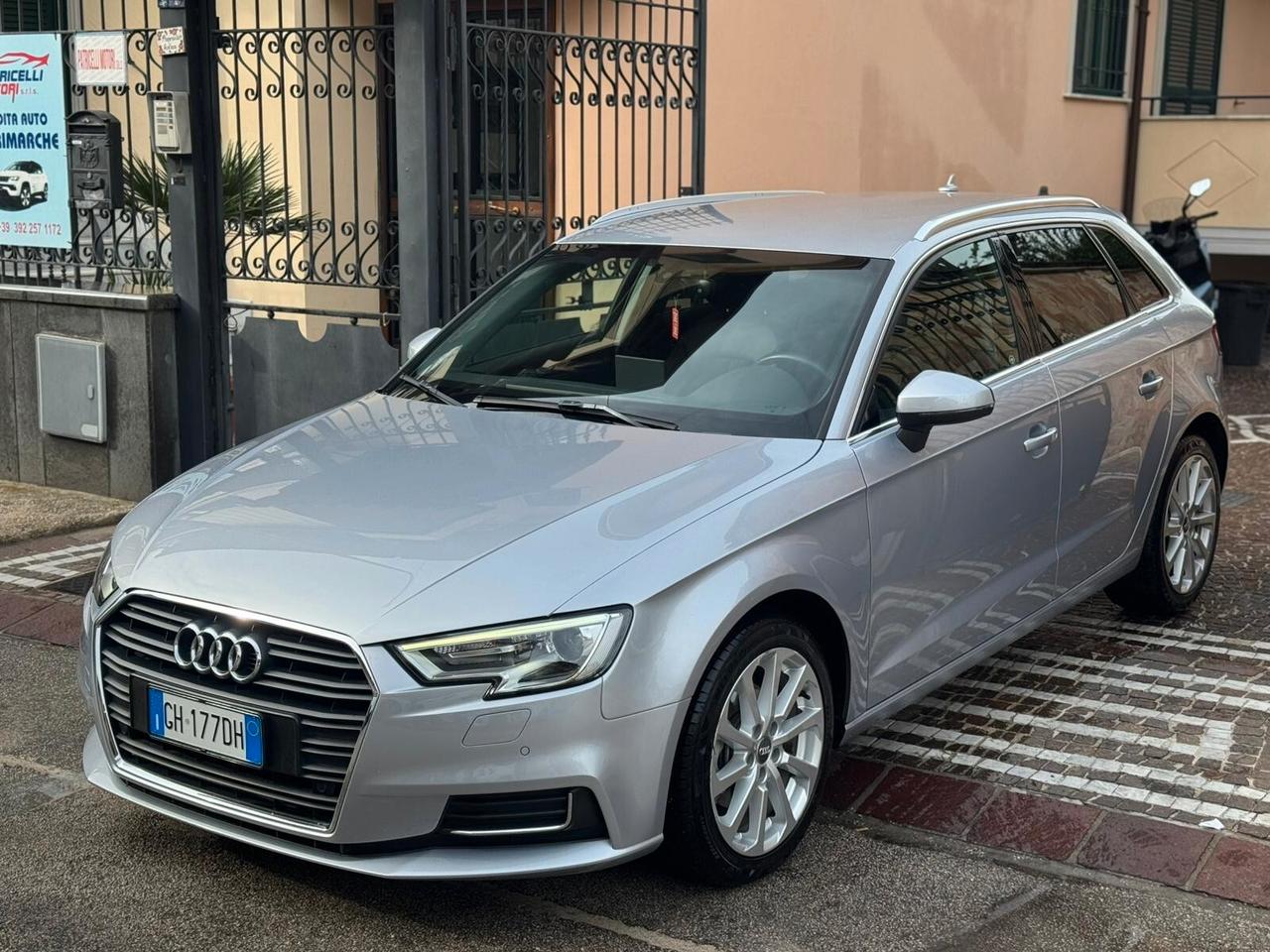Audi A3 SPB 30 TFSI Business Advanced