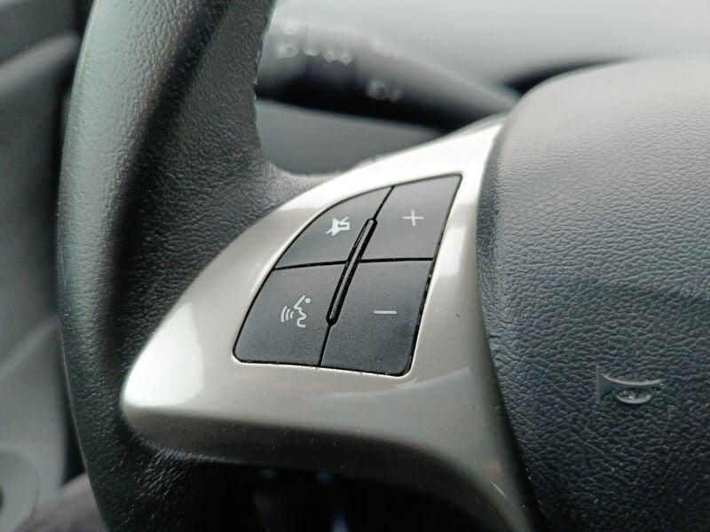 Lancia Ypsilon Ypsilon 1.0 FireFly 5 porte S&S Hybrid Ecochic Silver