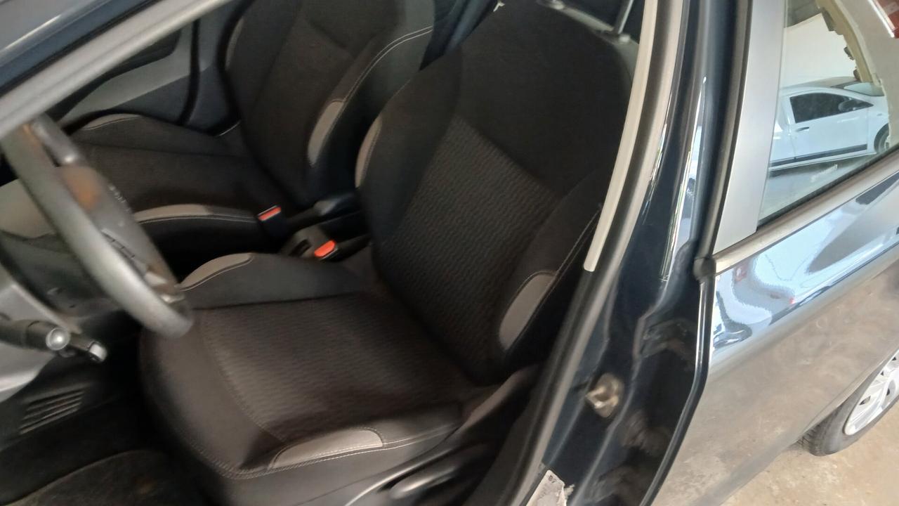 Peugeot 208 PureTech 82 5 porte Active