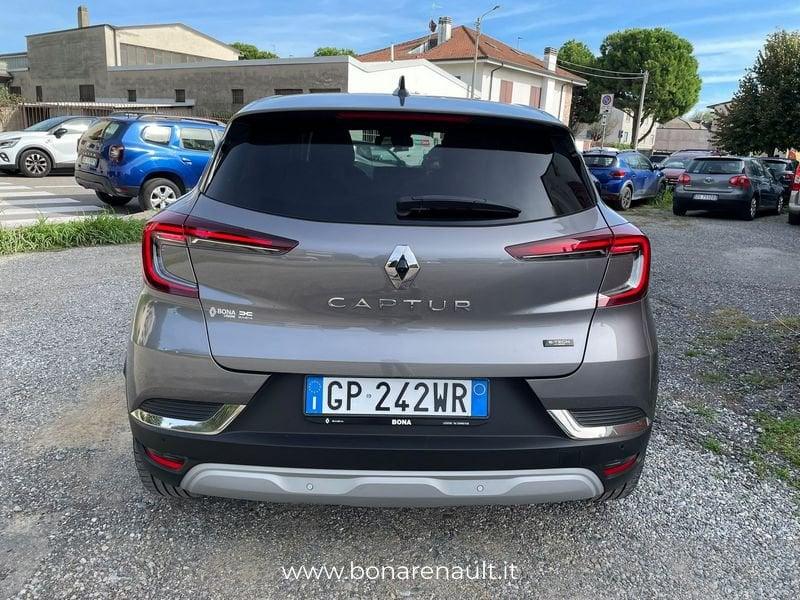 Renault Captur E-Tech hybrid 1.6 E-TECH HEV 145 TECHNO AUTO