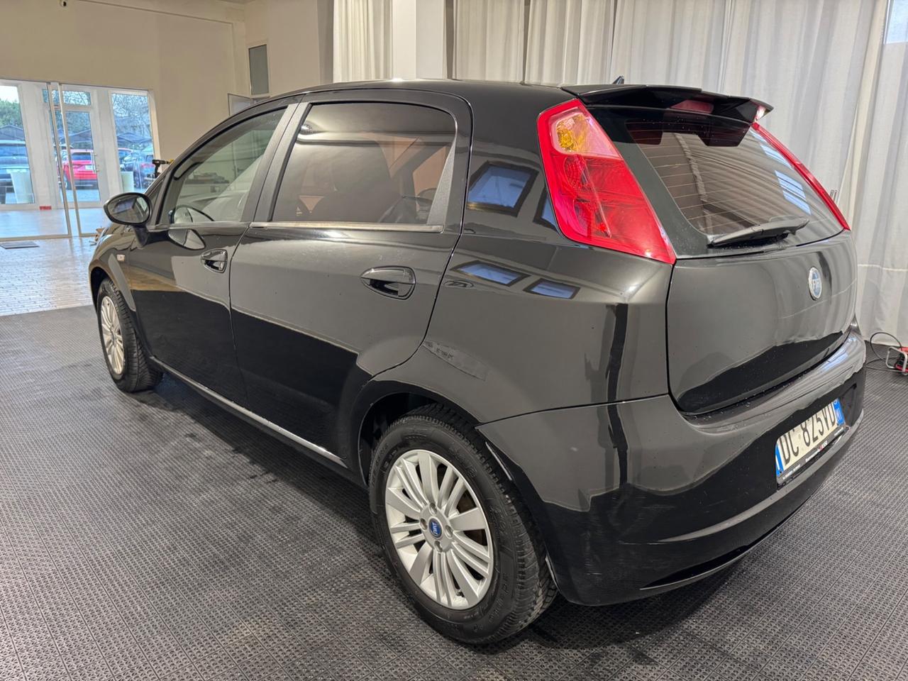 Fiat Grande Punto 1.4 Starjet 16V 5 porte Dynamic