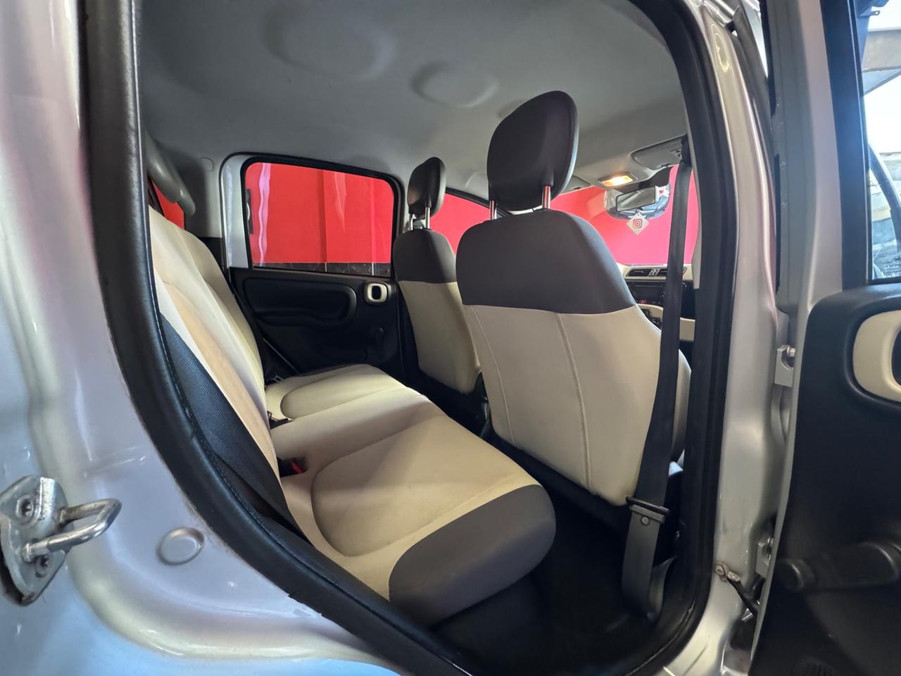Fiat Panda 0.9 TwinAir Turbo Natural Power Lounge
