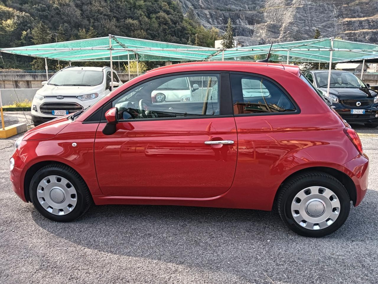 Fiat 500 1.0 Hybrid Red