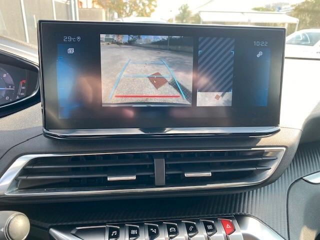 Peugeot 3008 BlueHDi 130 S&S EAT8 Active Pack LED