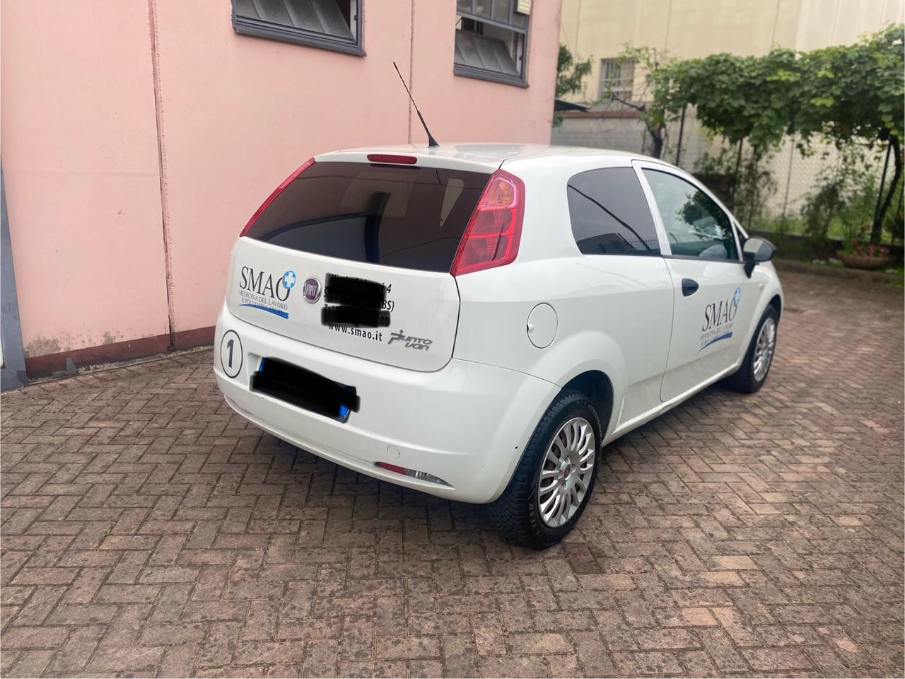 Fiat grande punto 1.3 diesel van neopatentati
