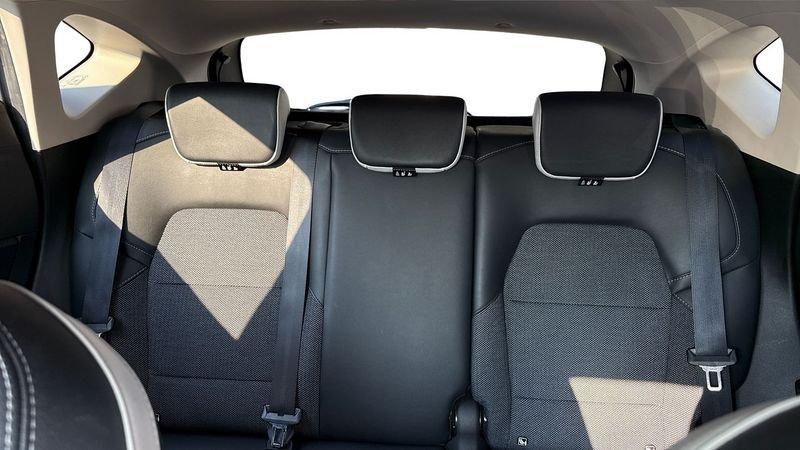 Renault Captur II 2019 1.6 E-Tech phev Intens 160cv auto my21