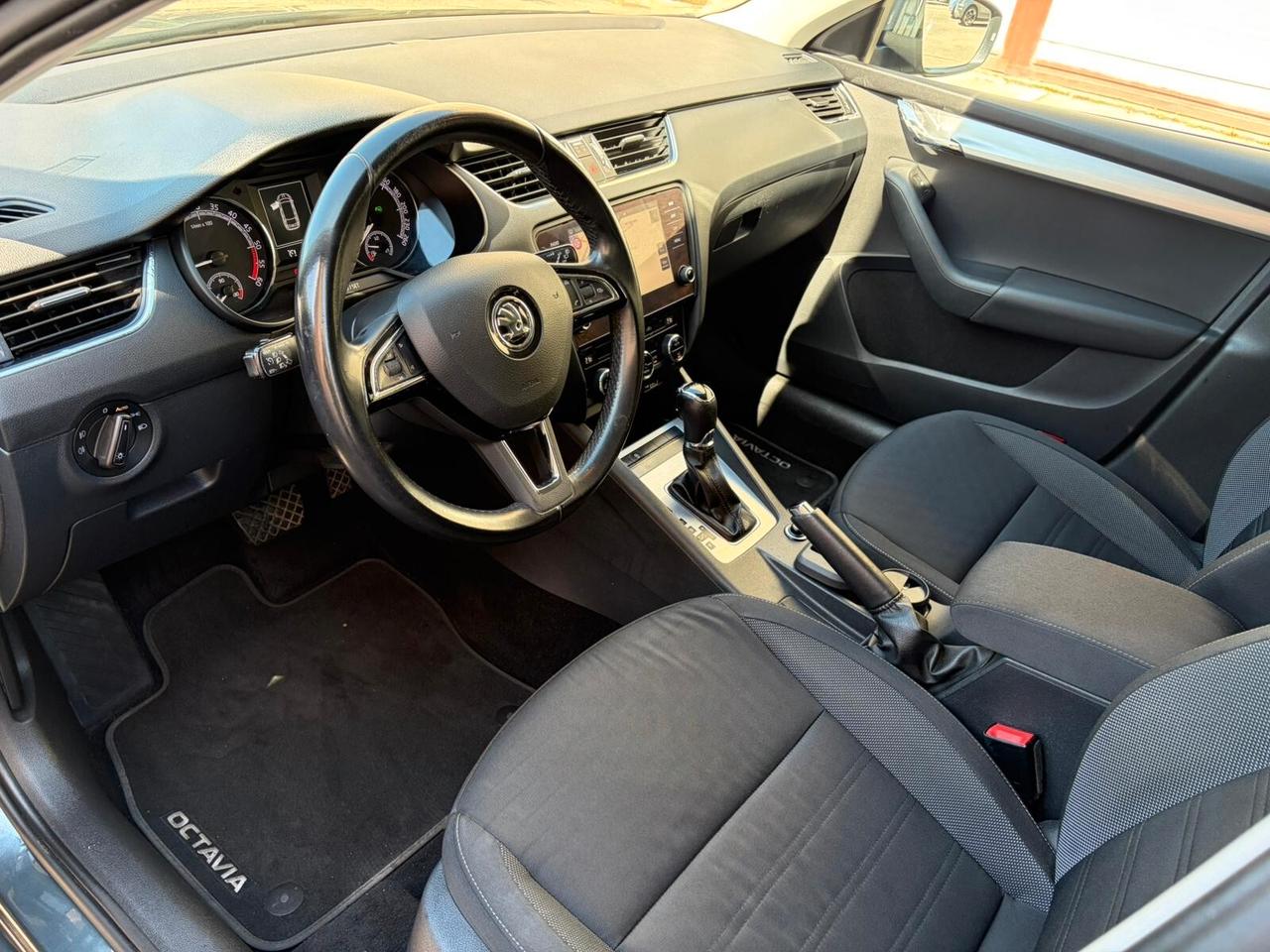 SKODA OCTAVIA 1.6 TDI 116 CV "IMPECCABILE"