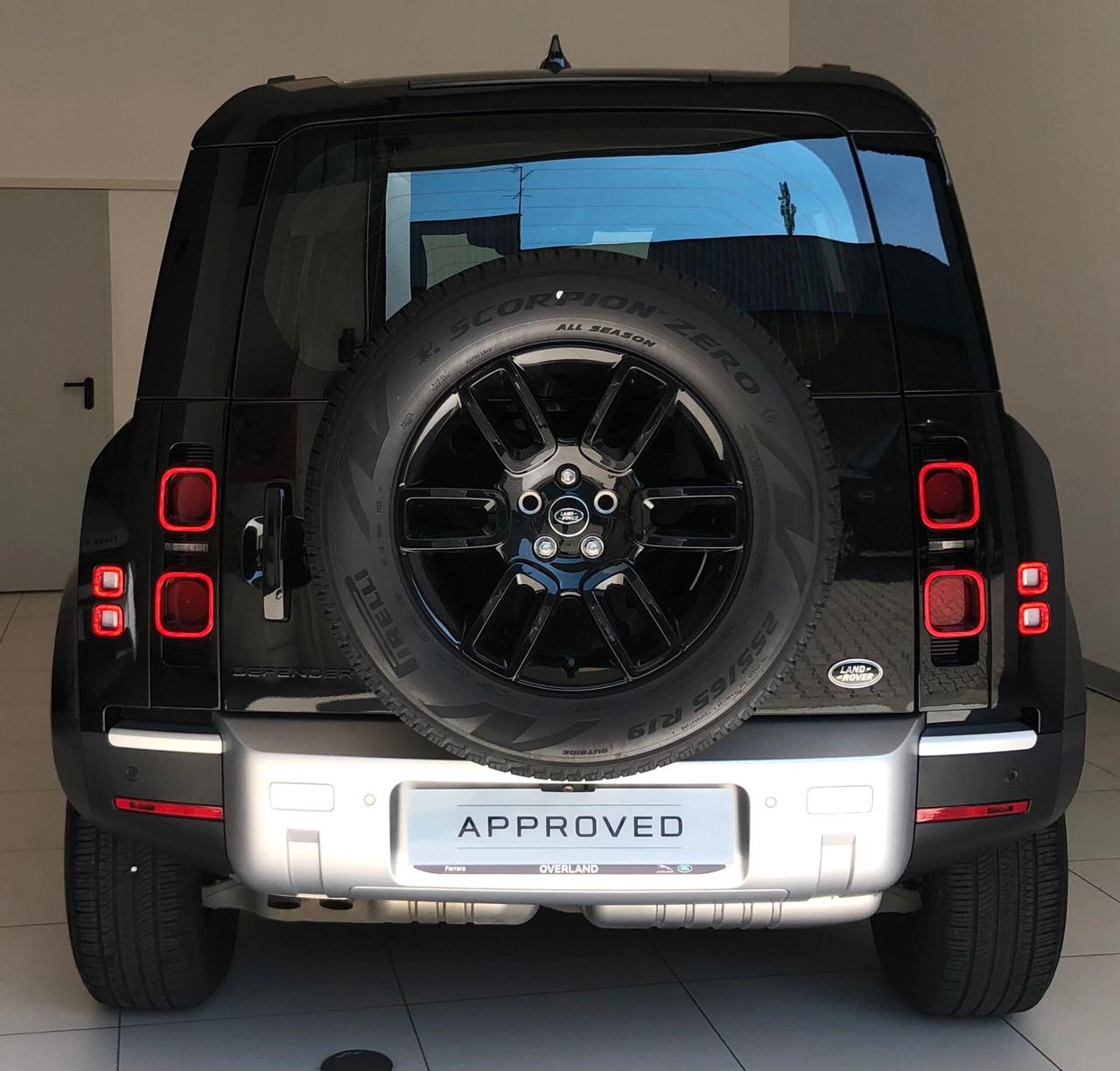 Land Rover Defender 110 3.0D I6 250 CV AWD Auto SE