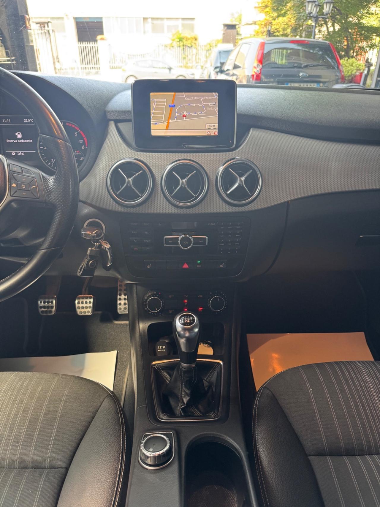 Mercedes-benz B 180 CDI BLUEEFFICIENCY PREMIUM (80 KW)