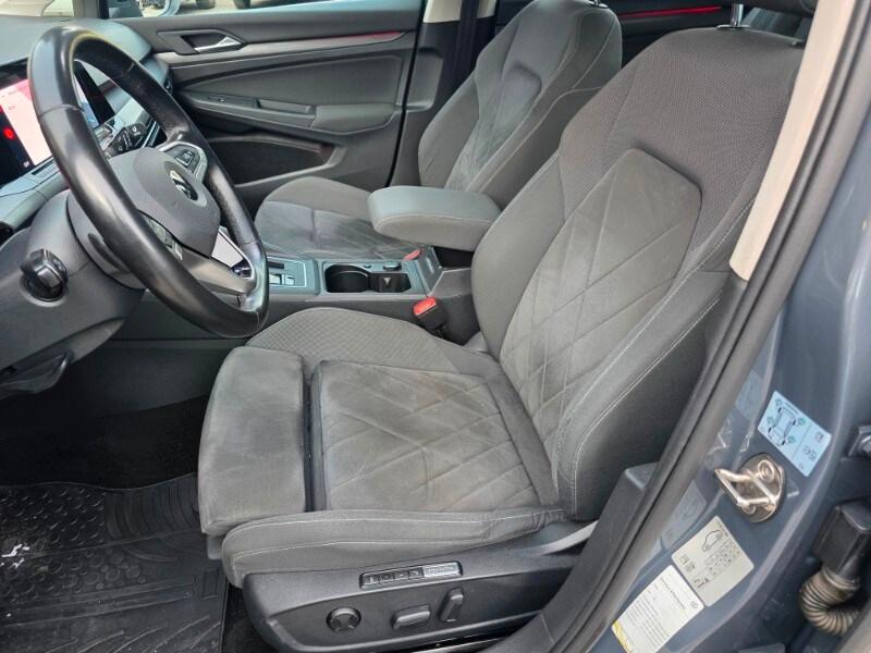 VOLKSWAGEN Golf 8ª serie Golf 1.5 TGI DSG Style