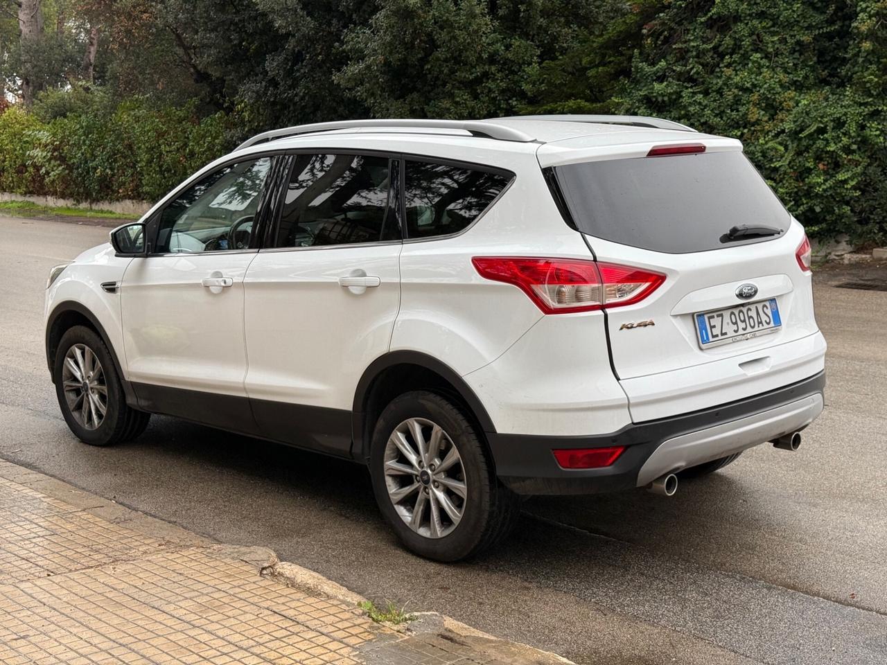 Ford Kuga 2.0 TDCI 150 CV 4WD Titanium 2015