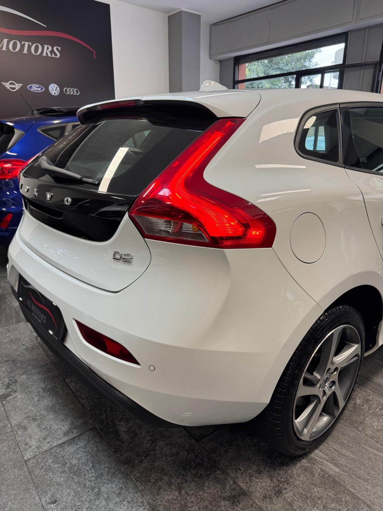 Volvo V40 2.0 120 CV D2 FINANZIABILE