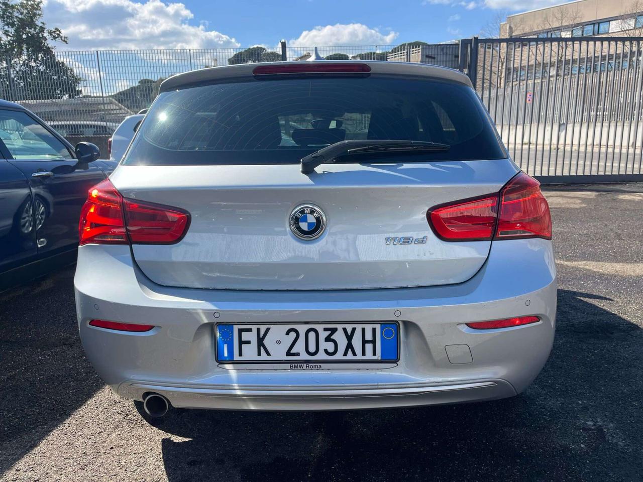 Bmw 118 118d 5p. Urban