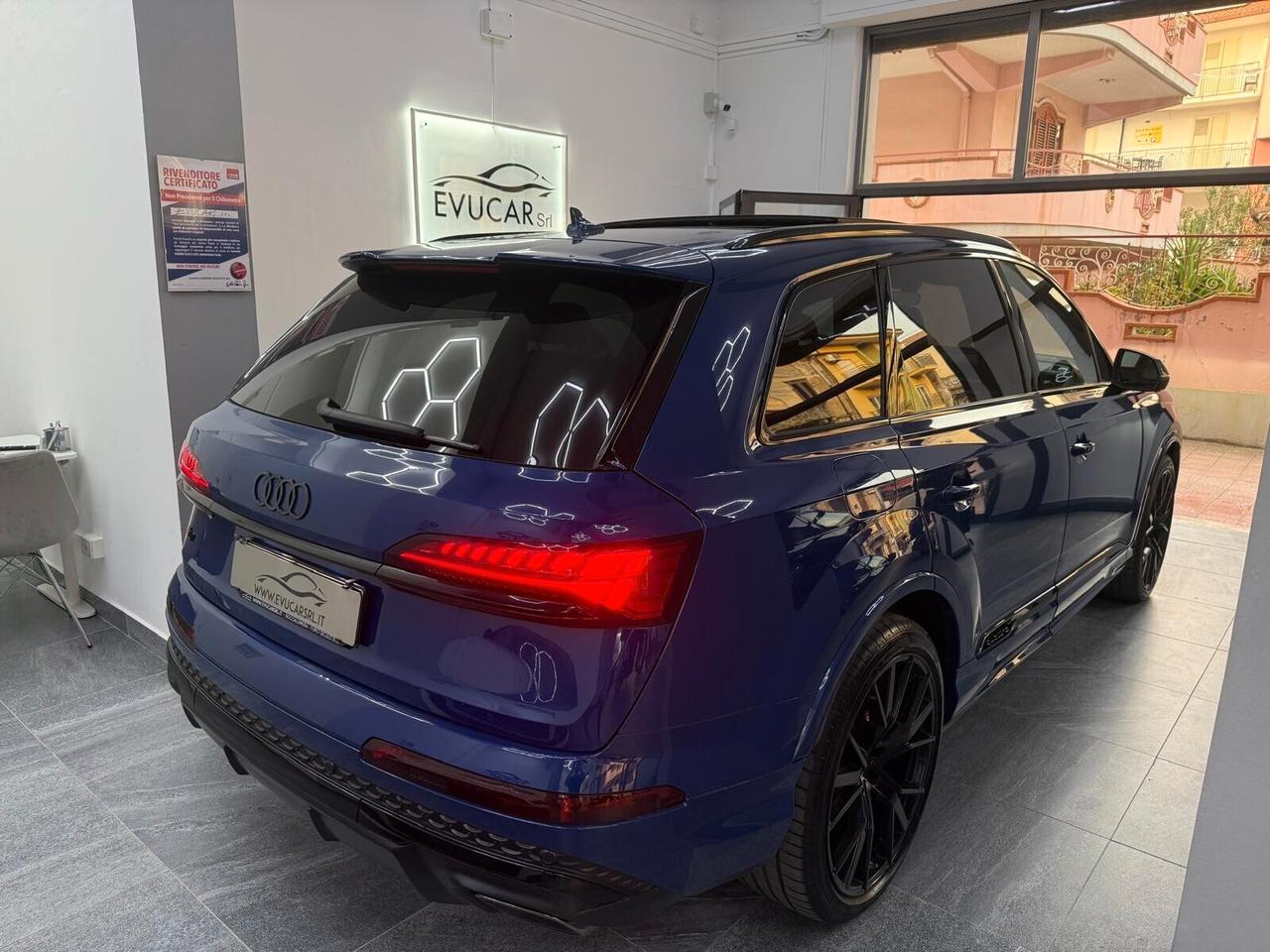 Audi Q7 SUV 55 TFSI quattro tiptronic S line Edition