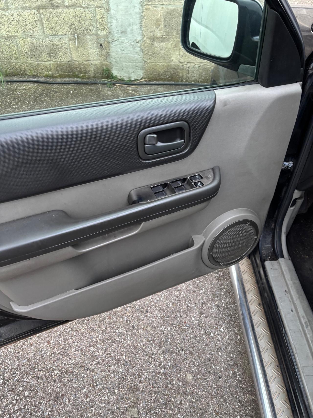 Nissan X-Trail 2.2 dCi Sport