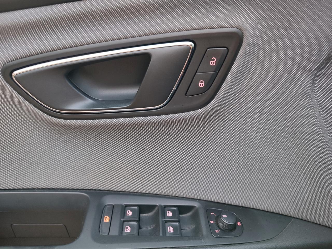 SEAT LEON 1.4TGI ST DSG 2018 A METANO DI CASA EURO6D