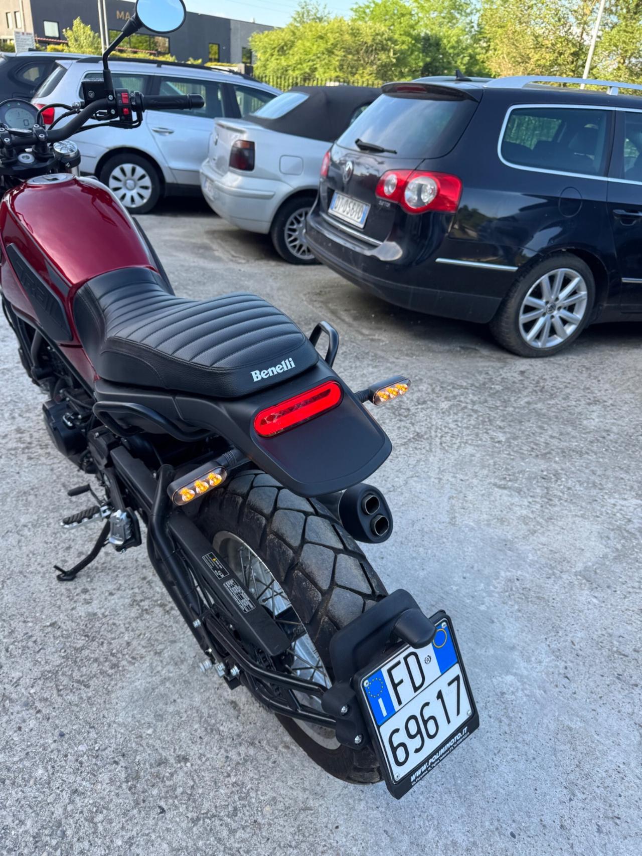 Benelli Leoncino 500 TRAIL