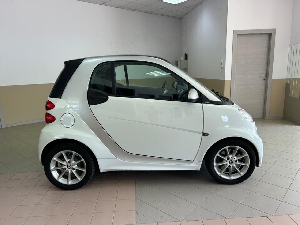 Smart ForTwo 1000 52 kW coupé passion