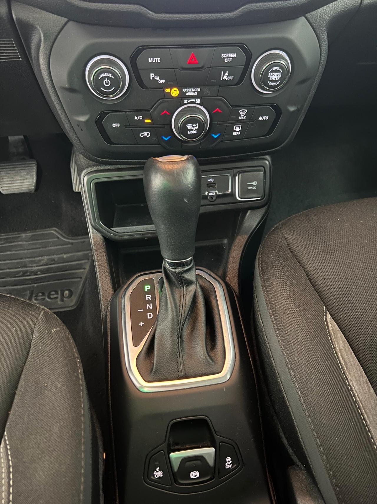 Jeep Renegade 1.5 Turbo T4 MHEV Limited