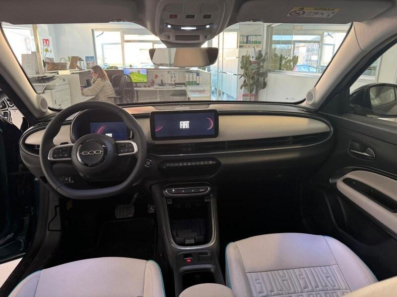 FIAT 600 (2023-->) 600 Hybrid 100 CV DCT MHEV L...