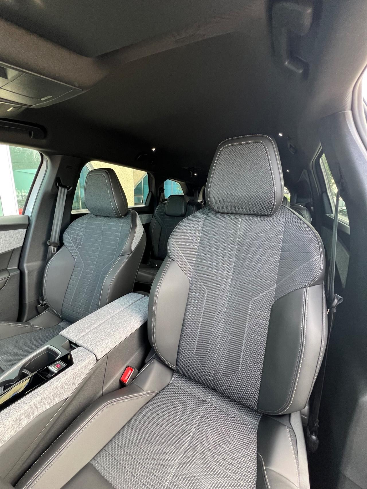 Peugeot 5008 Hybrid 145 e-DCS6 Allure 7 posti - SUPER OFFERTA T-STOCK