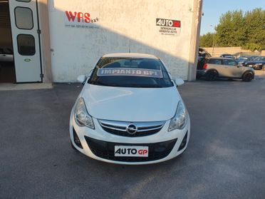 Opel Corsa 1.2 85CV benzina GPL Neopatent 2013