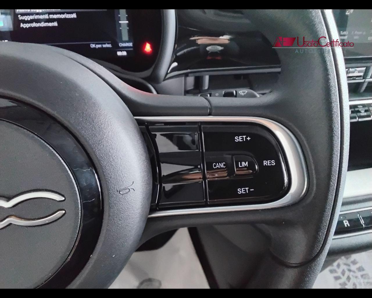 FIAT 500 (2020-->) - 500e Action Berlina 23,8 kWh 190KM